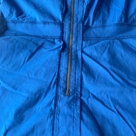 BCBGMaxAzria Blue V-Neck Top - Picture 5 of 8